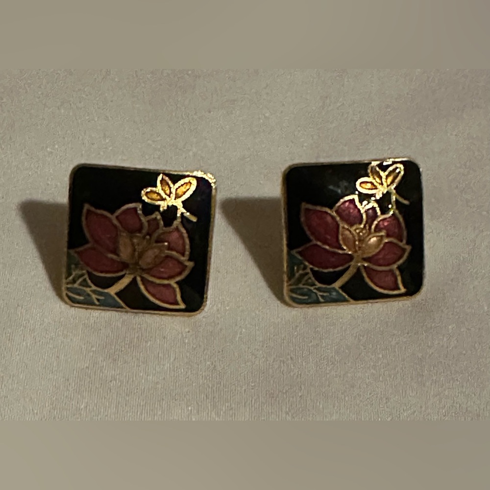 vintage cloisonné enamel stud Pink Lotus Butterfly Black Gold Square EUC Pierced